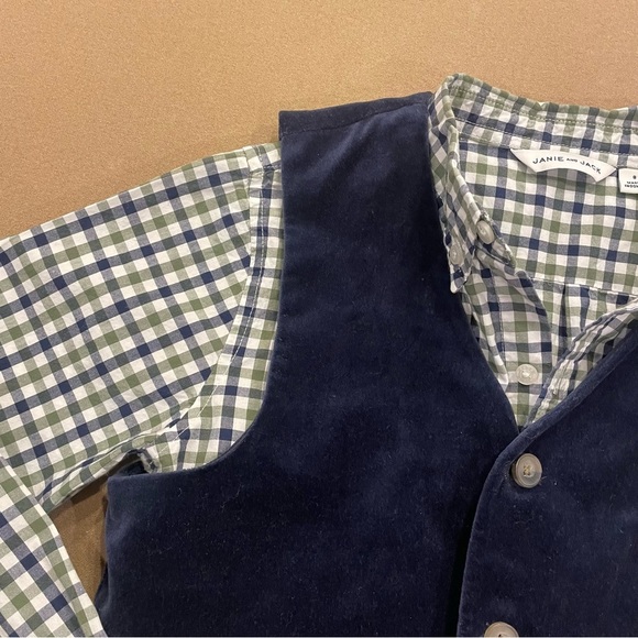 Janie & Jack Boys Velvet Vest and Button Down Set Size 8 - Picture 3 of 16